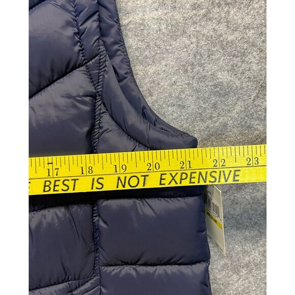 NWT IZOD Men’s Puffer Vest Medium Peacoat Blue Quilted Lightweight Zip Front - Picture 10 of 11